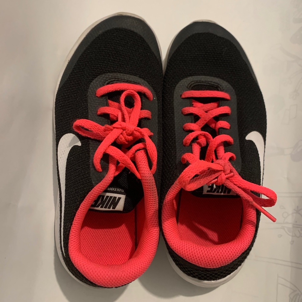 $20 obo youth shoes size 3.5